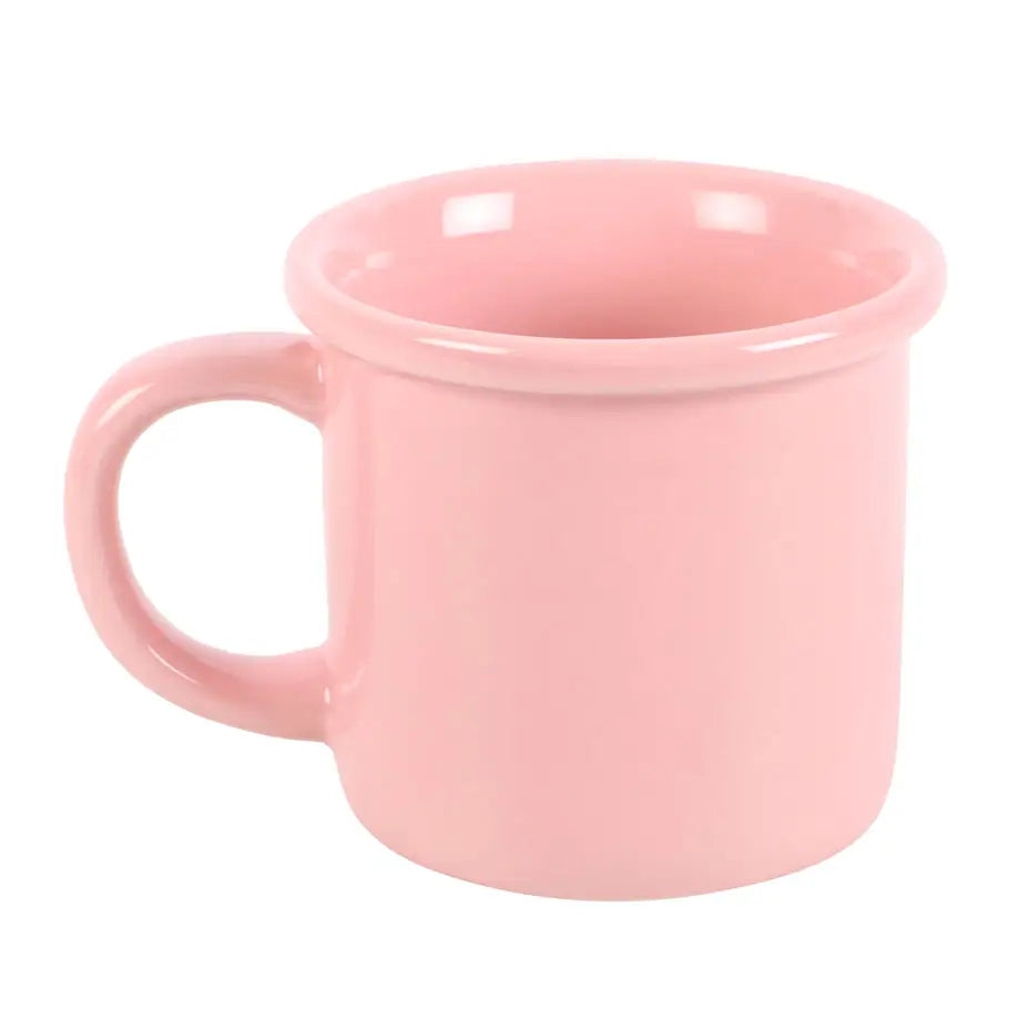 Roze mok met warme chocolademelk en chill voor Kerstmis